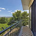 Apartment Casa Carbone Roddi