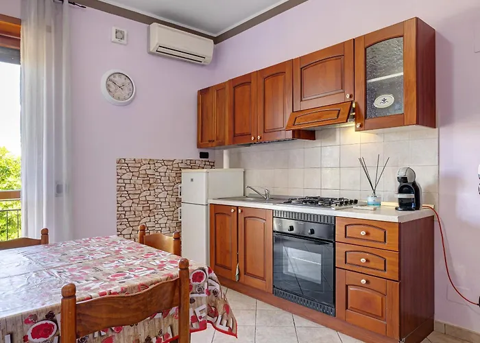 Casa Carbone Apartment Roddi